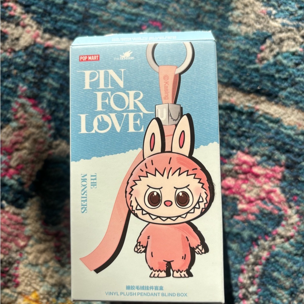 Pop Mart Pin for Love “N” Vinyl Plush Pendant